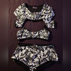 Victoria's Secret Beautiful Black and White Floral Women's 3 Pc Swim Set LG.